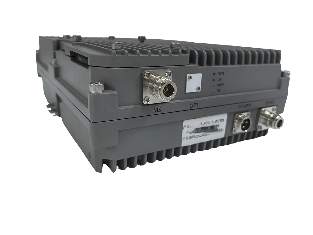  兰坪三频手机信号接收器2000㎡